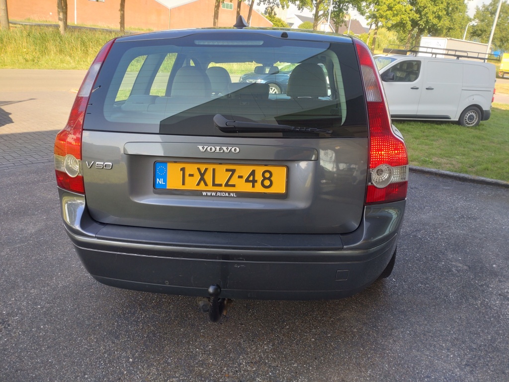 Volvo V50