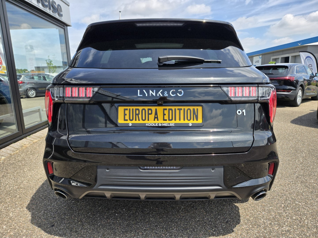 Lynk & Co 01