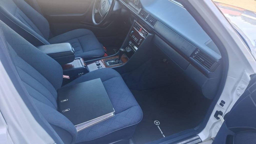 Mercedes-Benz Onbekend