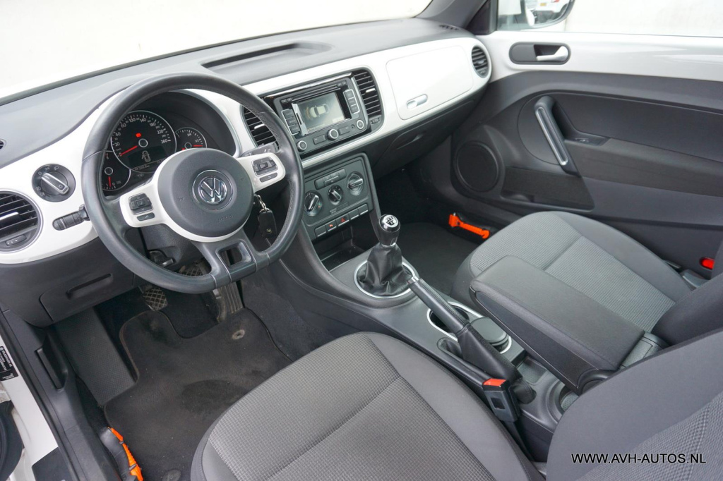 Volkswagen New Beetle