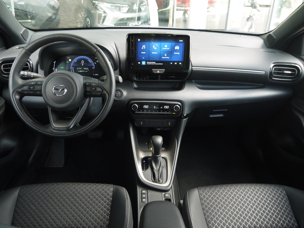 Mazda 2 Hybrid
