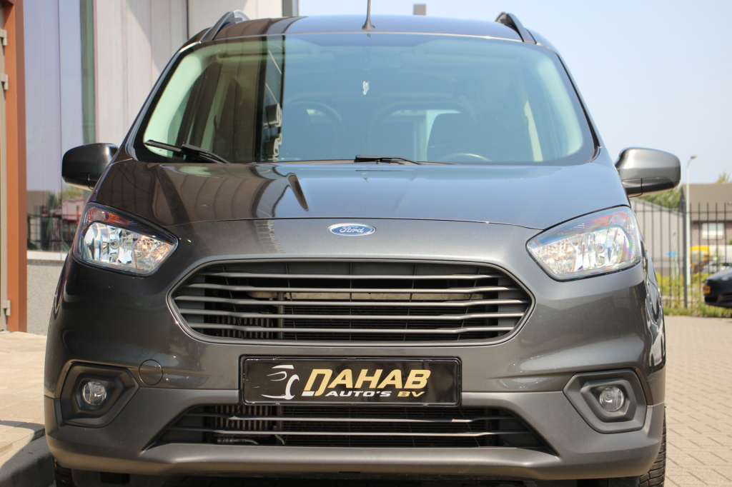 Ford Tourneo