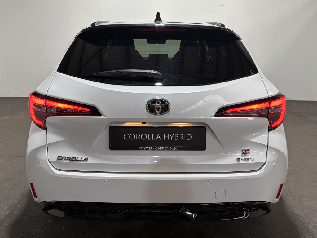 Toyota Corolla Touring Sports