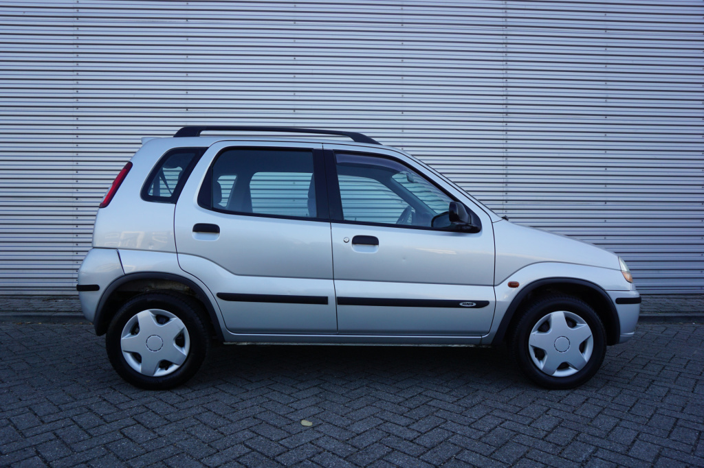 Suzuki Ignis