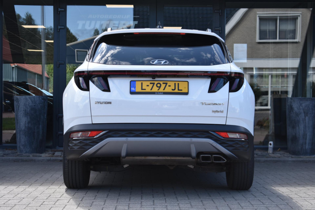 Hyundai Tucson Hybrid