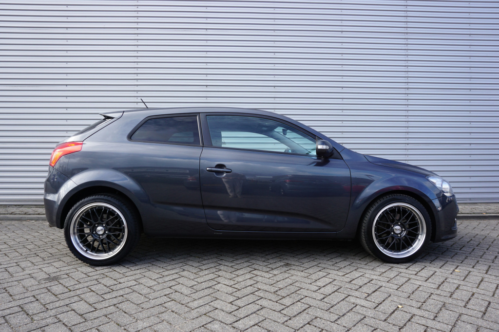 Kia Pro Cee D
