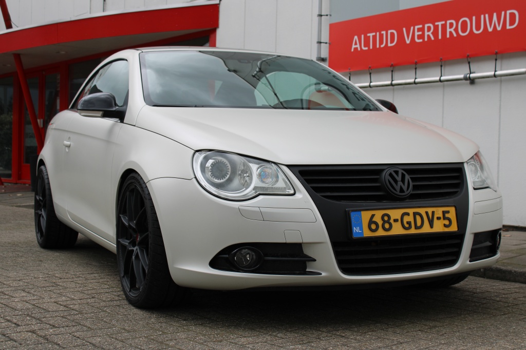 Volkswagen Eos