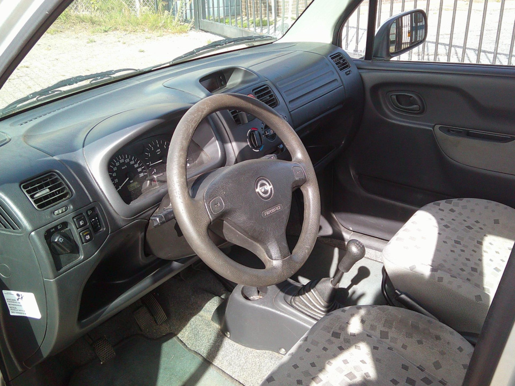 Opel Agila