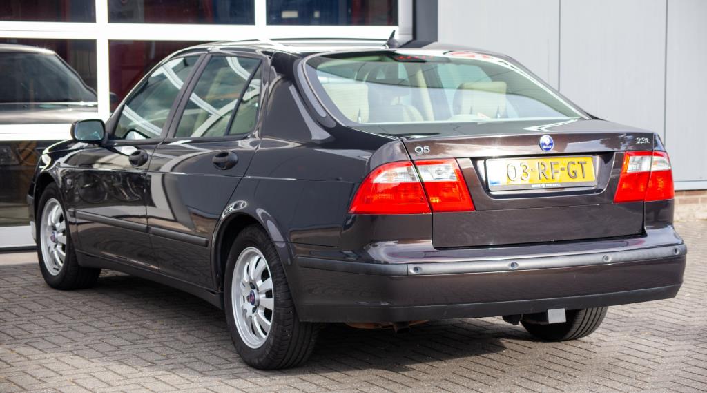 Saab 9-5
