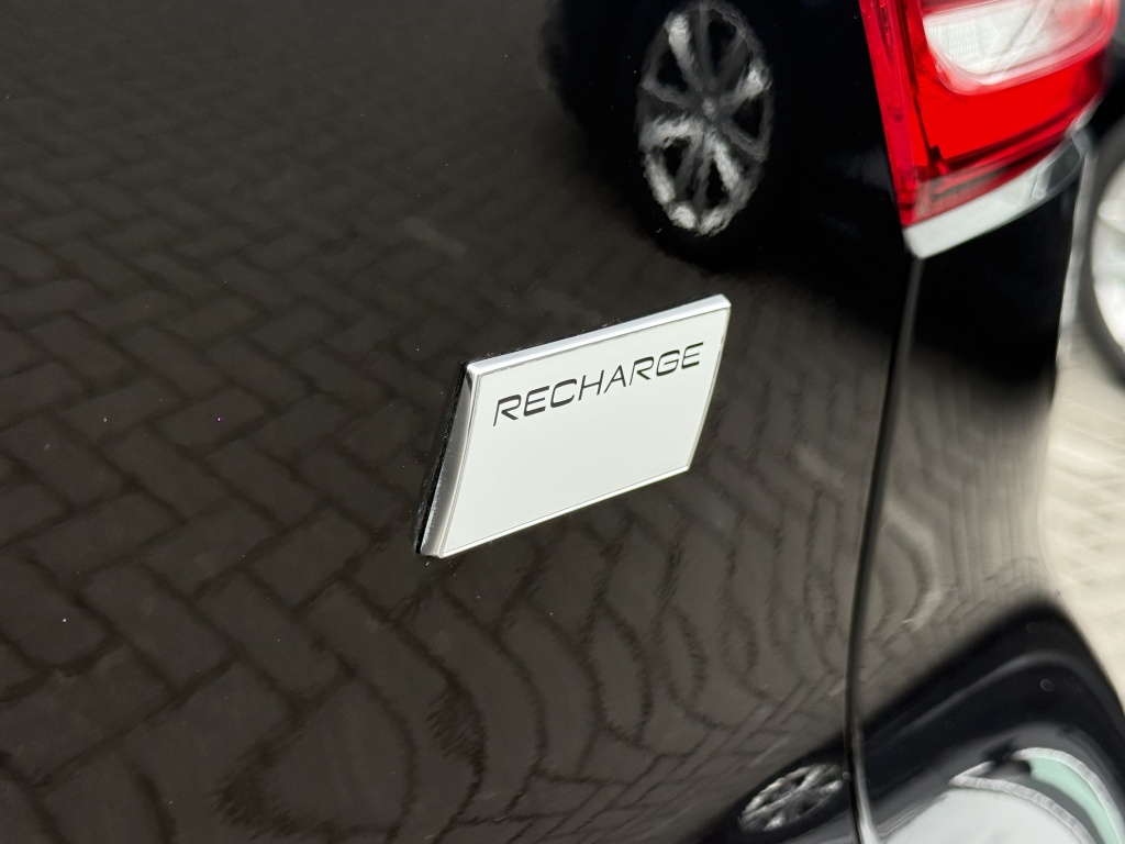 Volvo Ex40