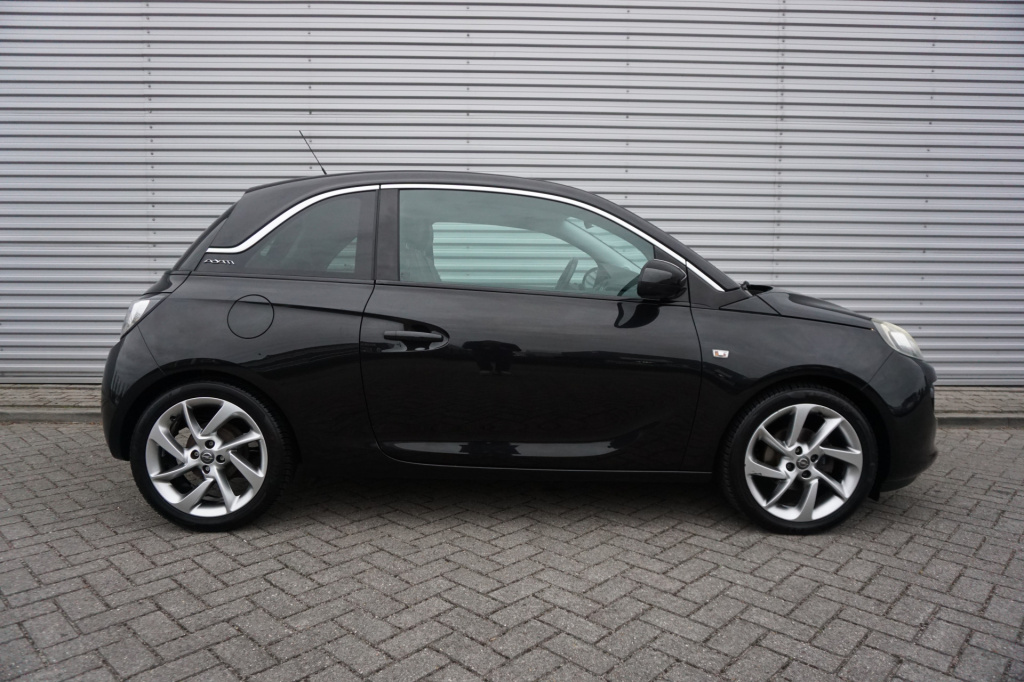 Opel Adam