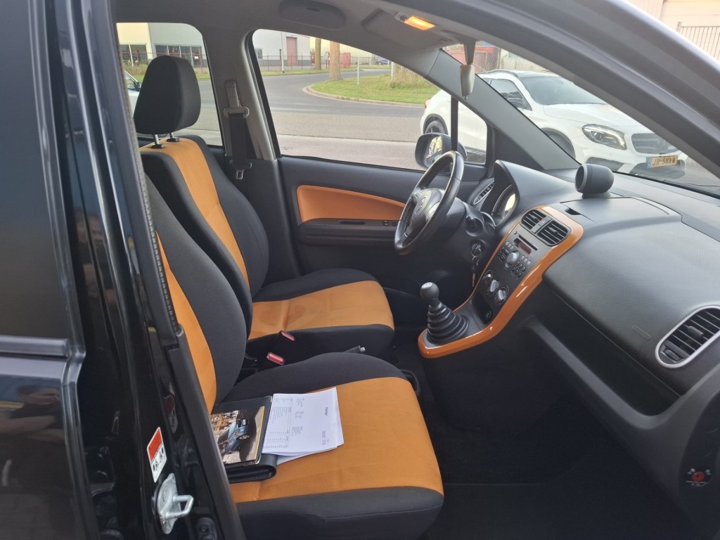 Opel Agila