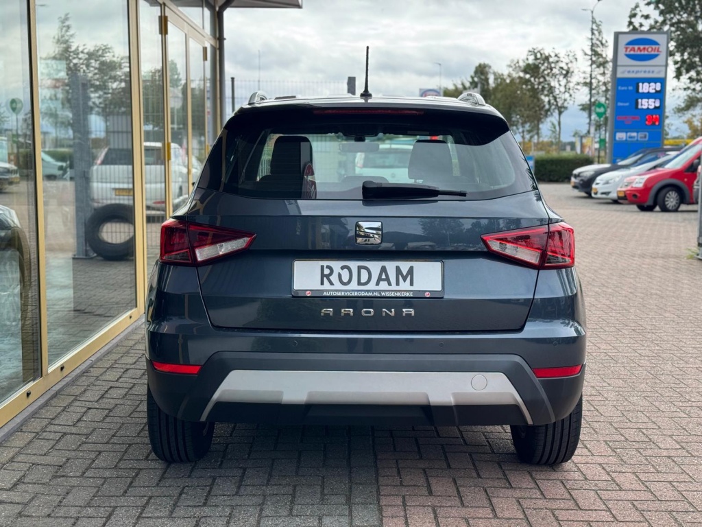 Seat Arona