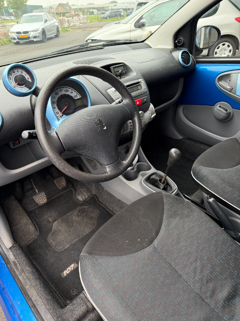 Peugeot 107