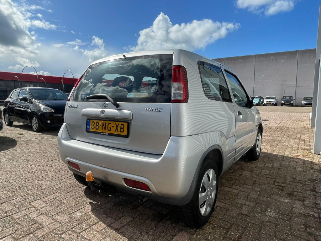 Suzuki Ignis