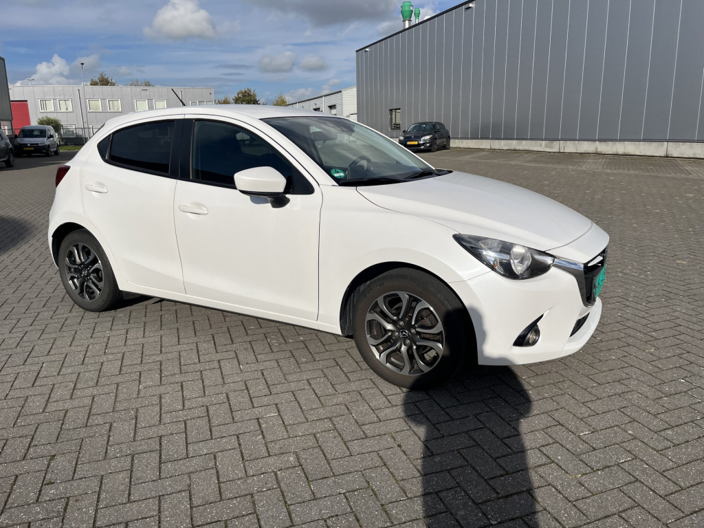 Mazda 2