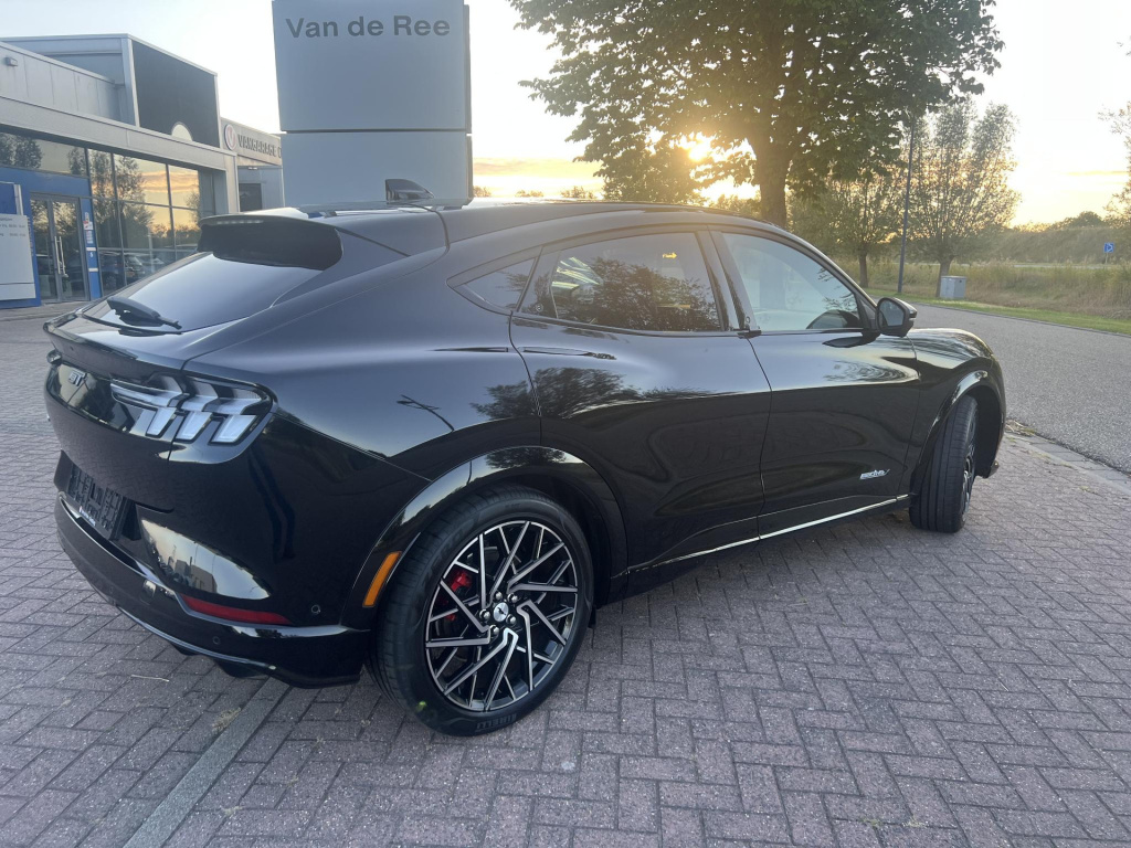 Ford Mustang Mach-e