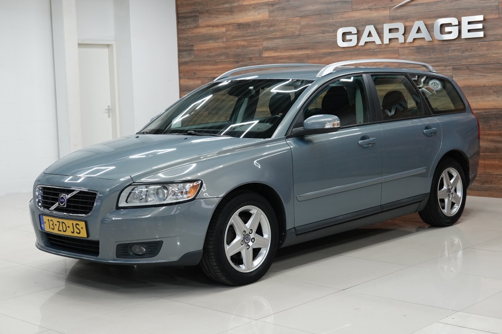 Volvo V50