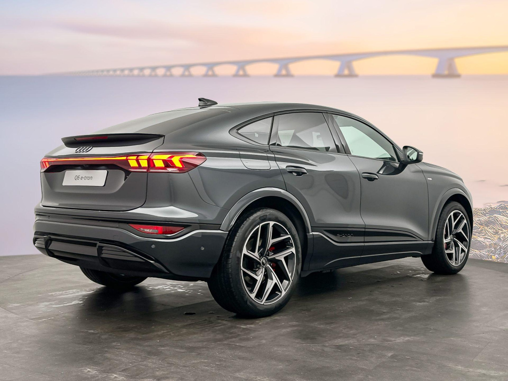 Audi Q6 E-tron