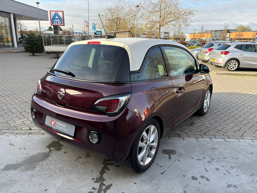 Opel Adam