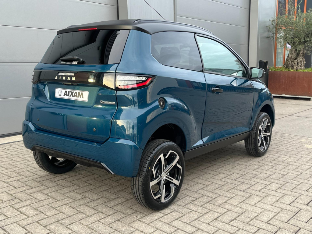 Aixam Crossover