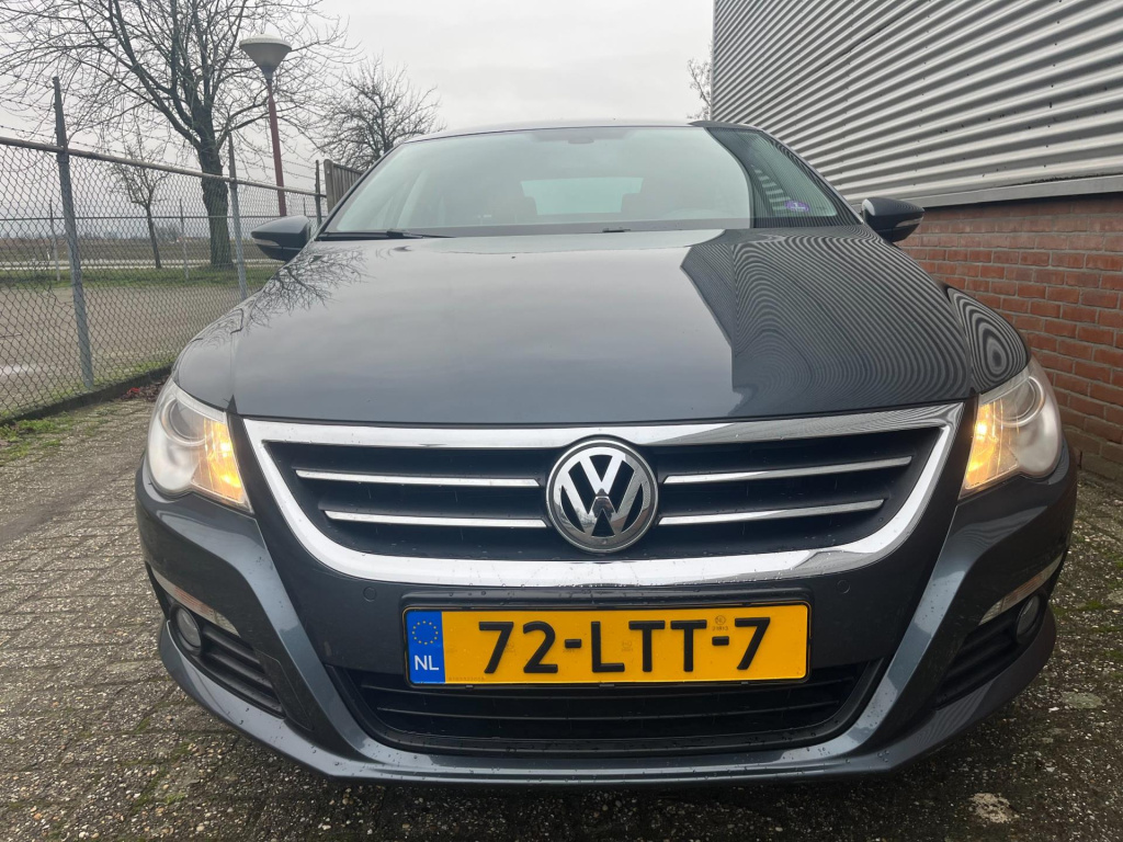 Volkswagen Passat Cc