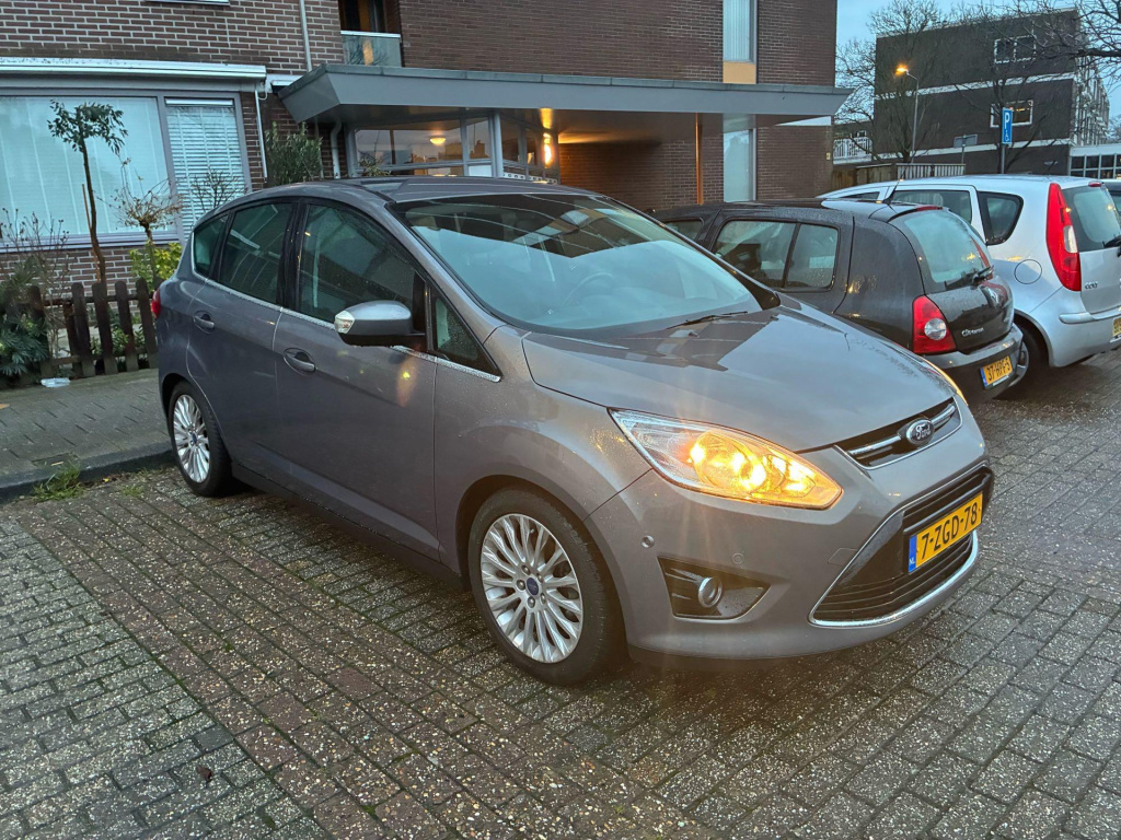 Ford C-max