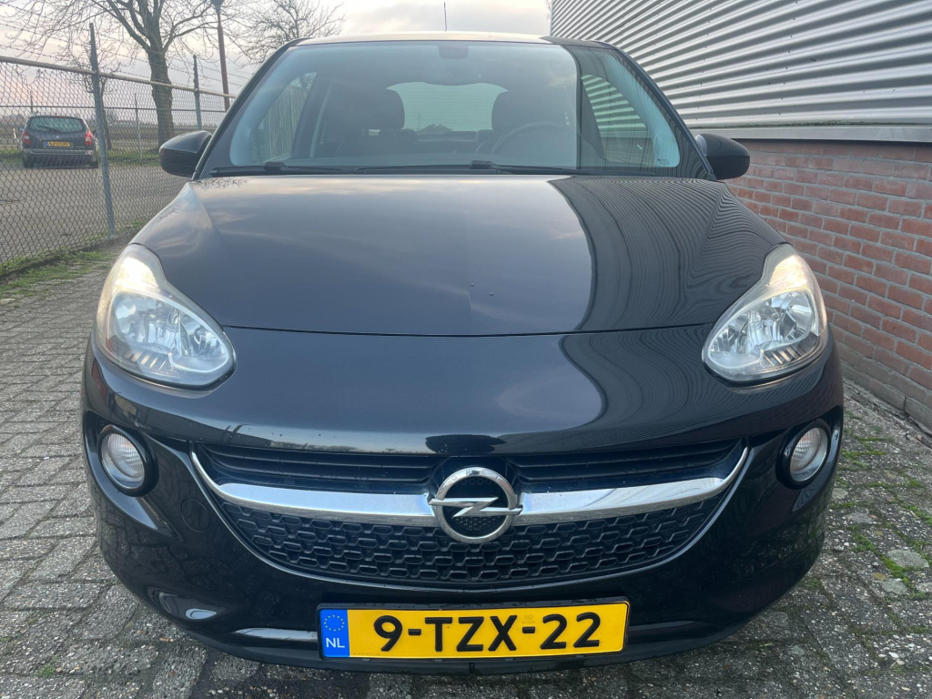 Opel Adam