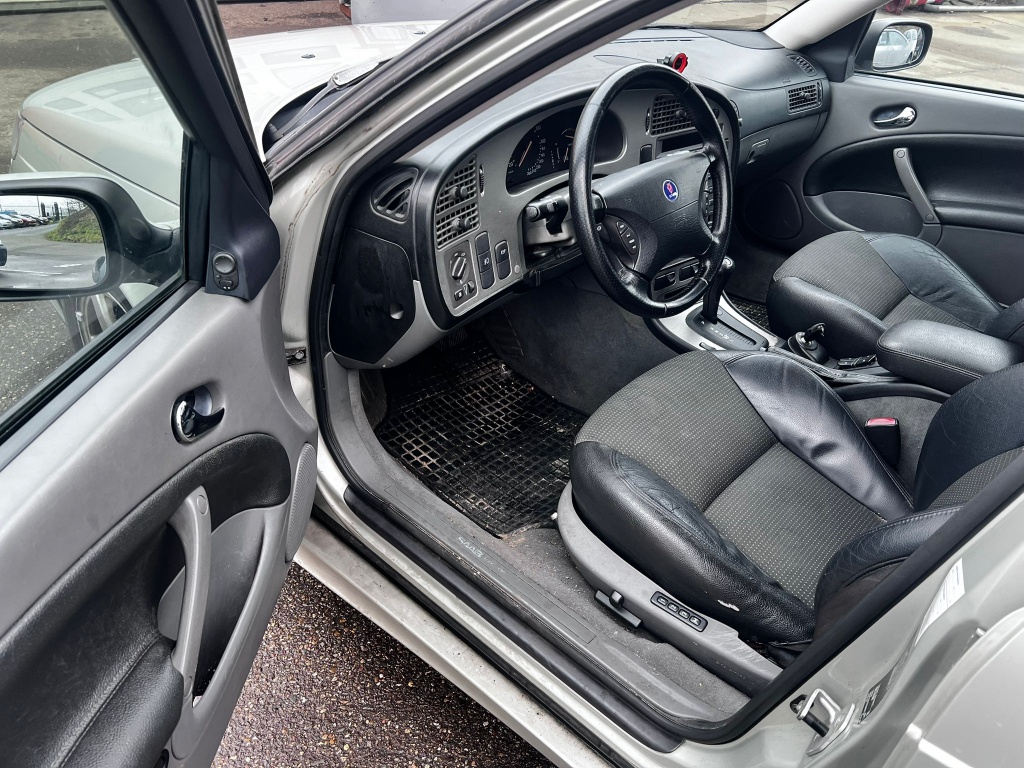 Saab 9-5