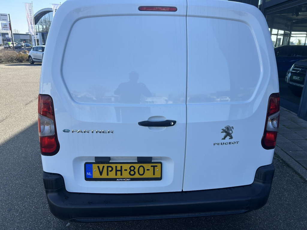 Peugeot E-partner