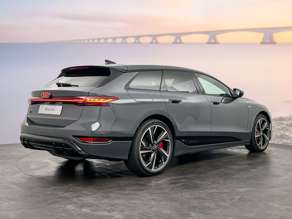 Audi A6 Avant E-tron