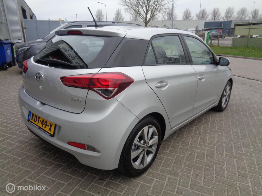 Hyundai I 20