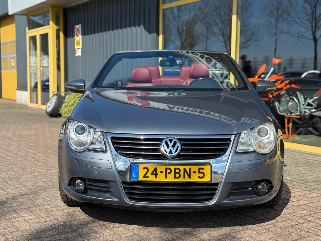 Volkswagen Eos