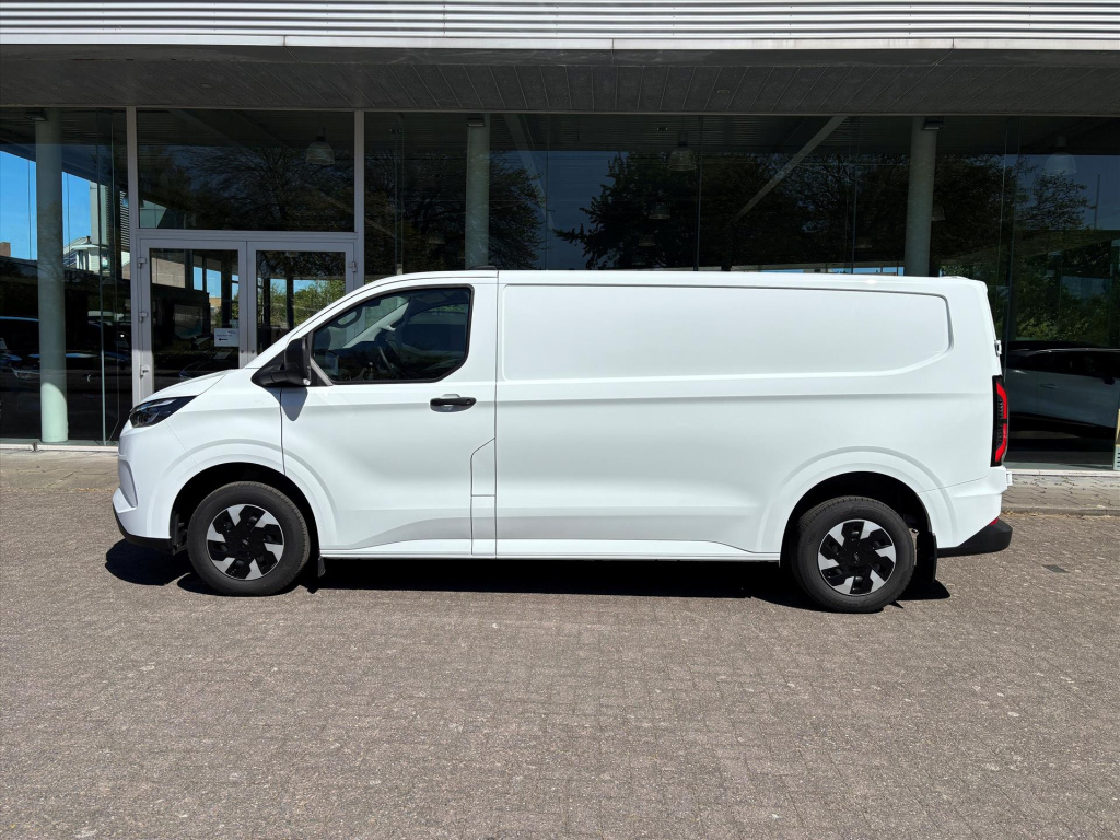 Ford E-transit Custom
