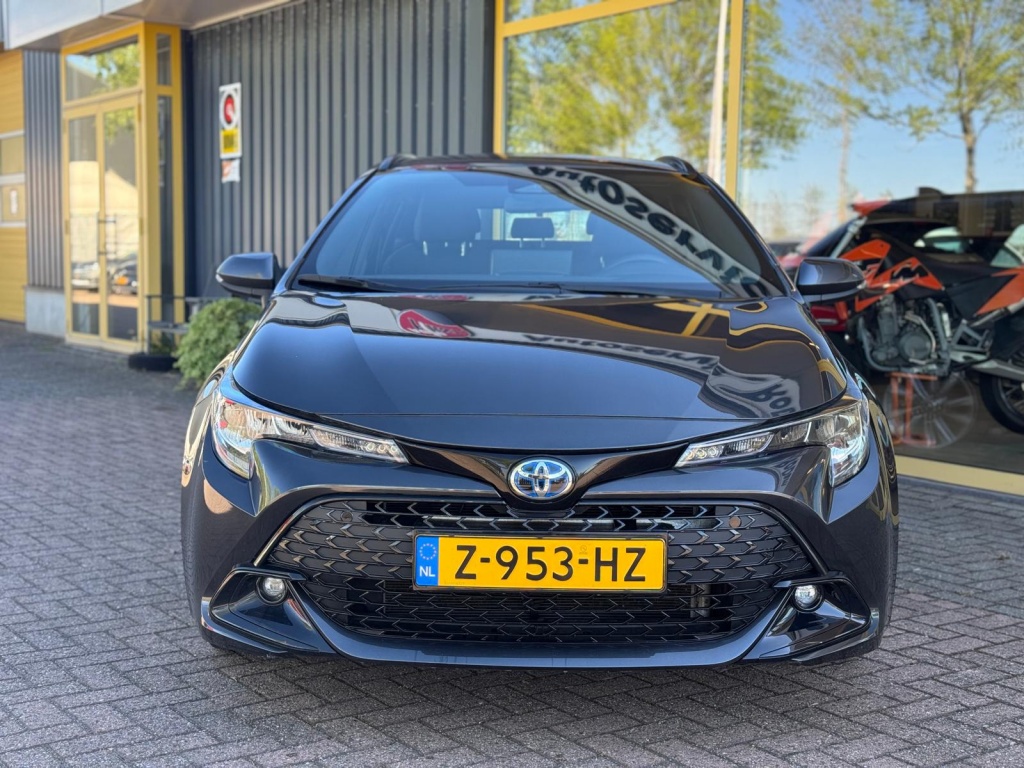 Toyota Corolla Touring Sports