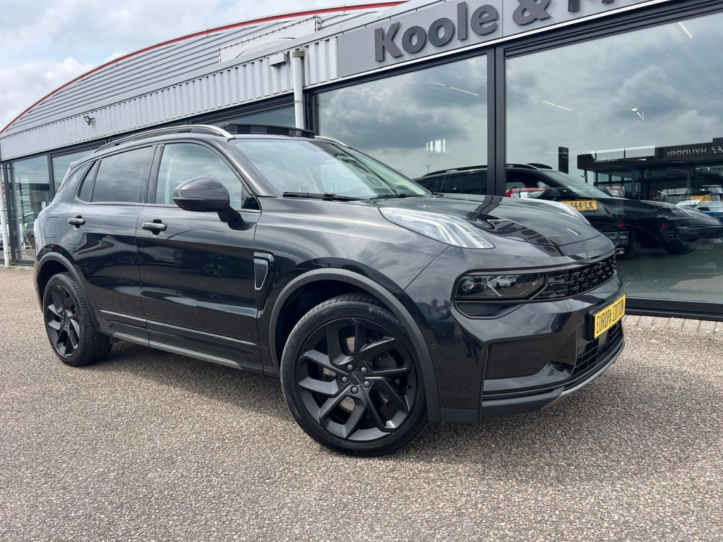 Lynk & Co 01