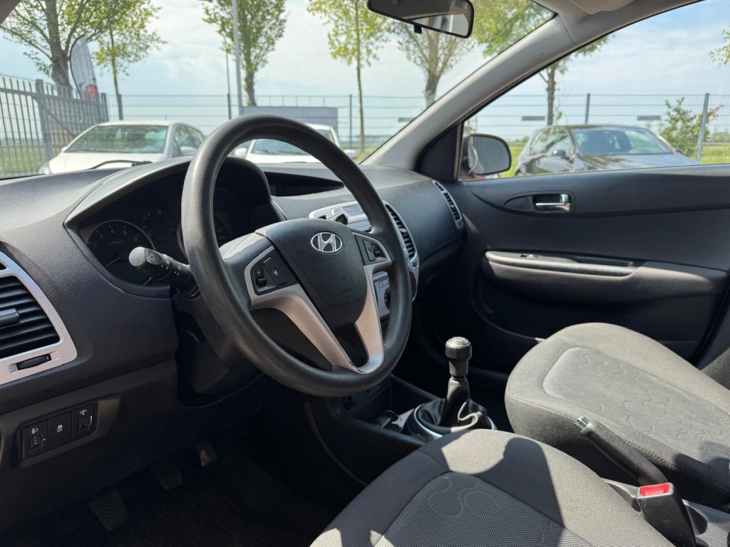 Hyundai I 20