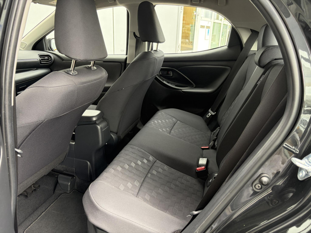 Mazda 2 Hybrid
