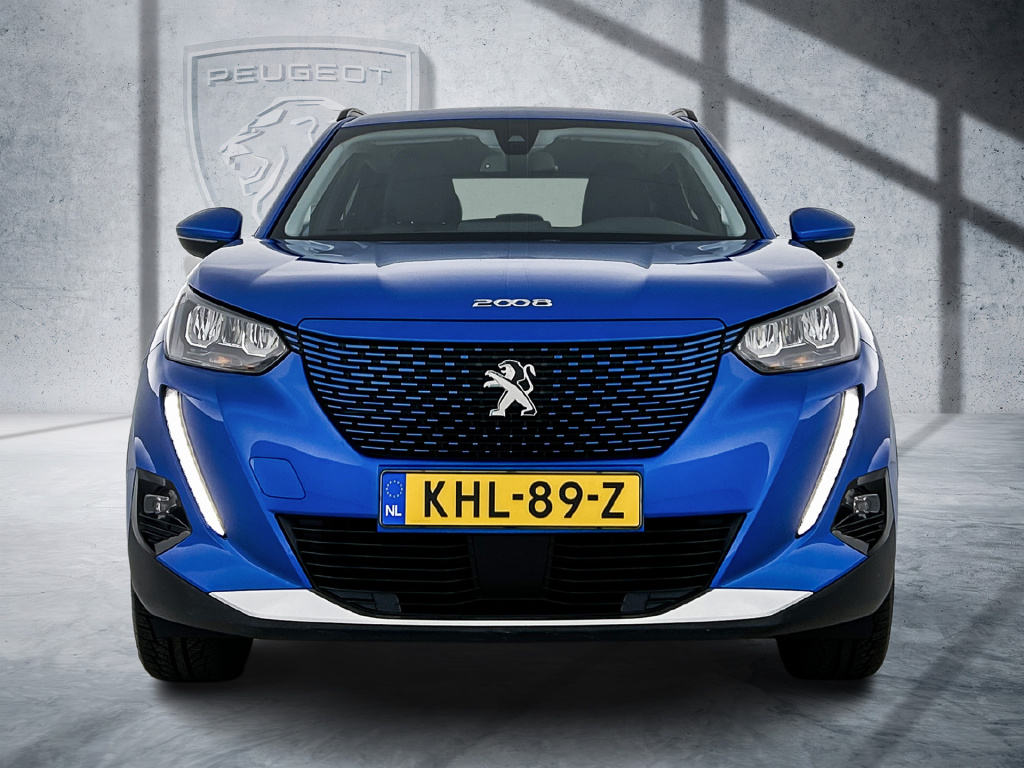 Peugeot E-2008