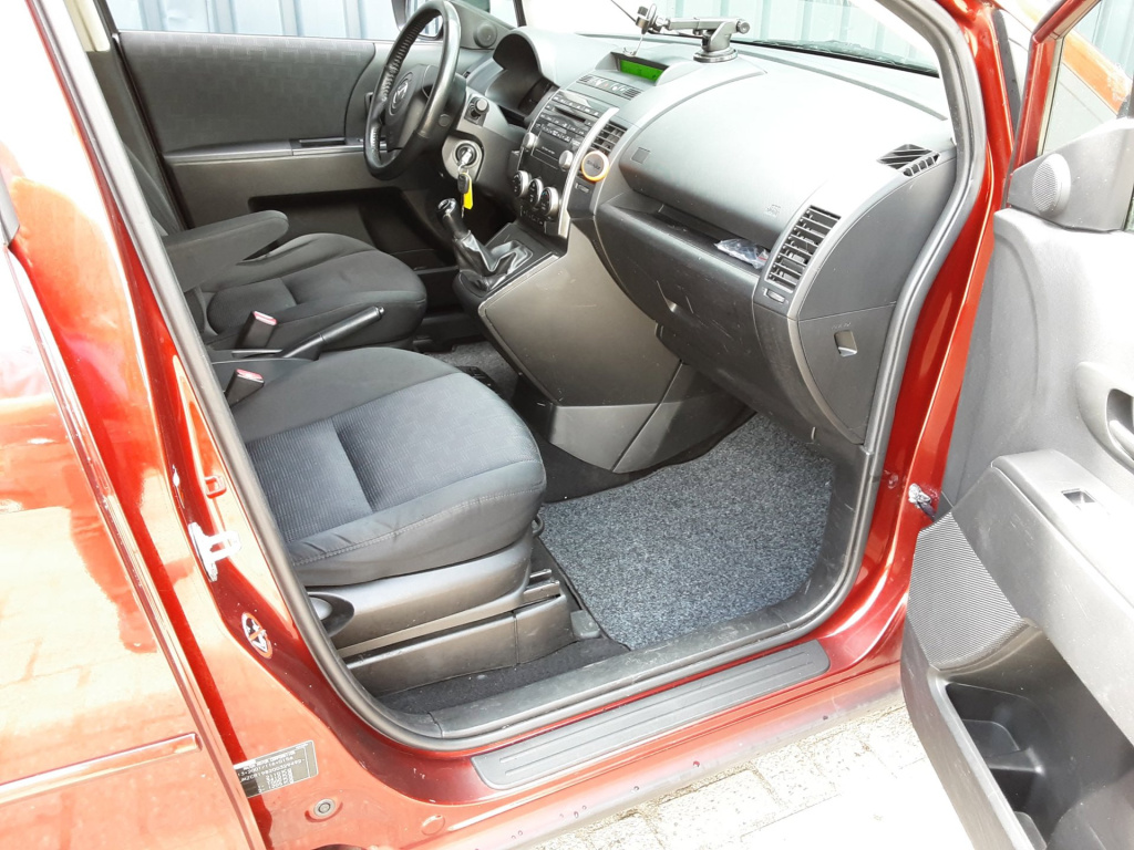 Mazda 5