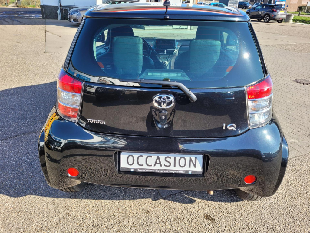Toyota Iq
