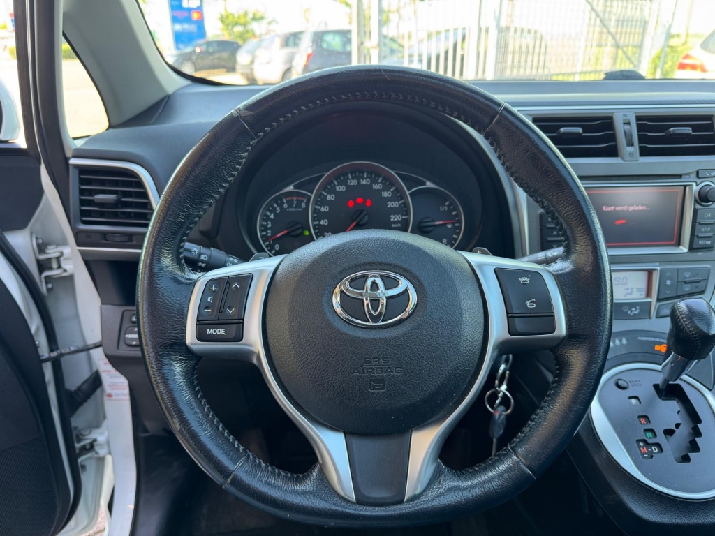 Toyota Verso-s