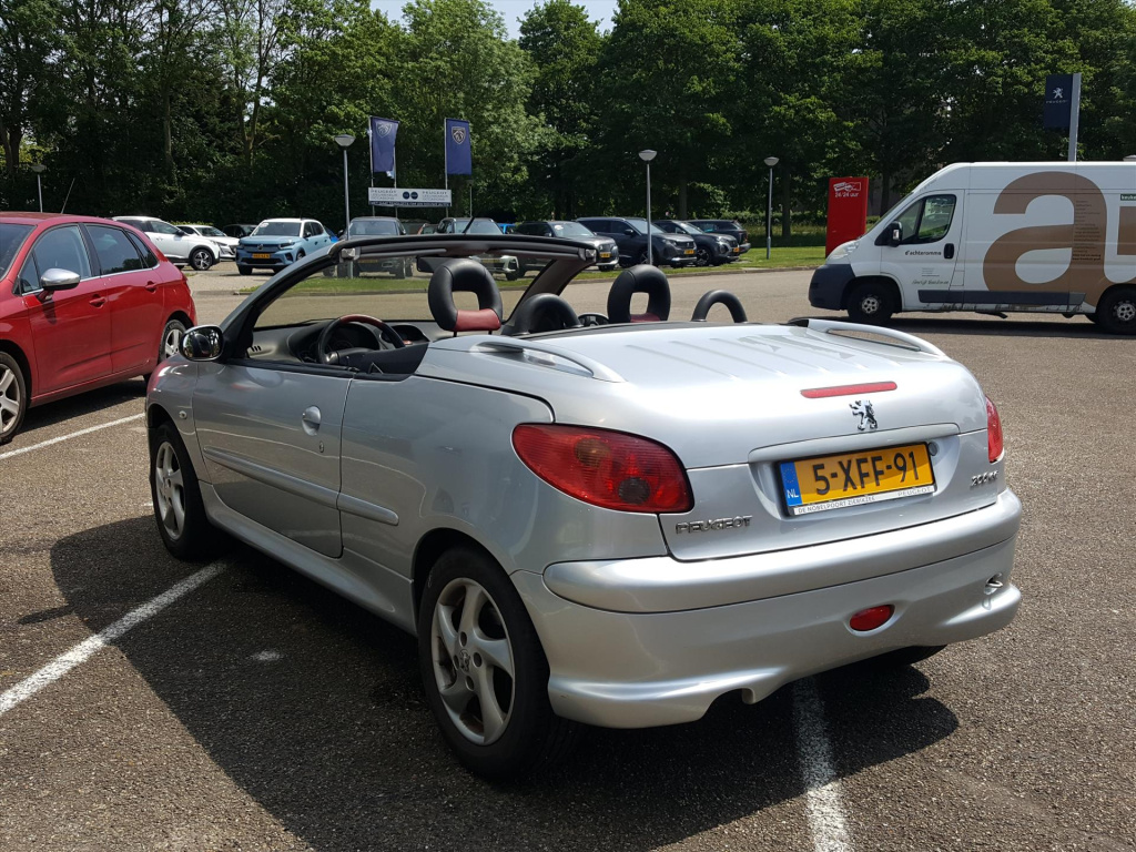 Peugeot 206