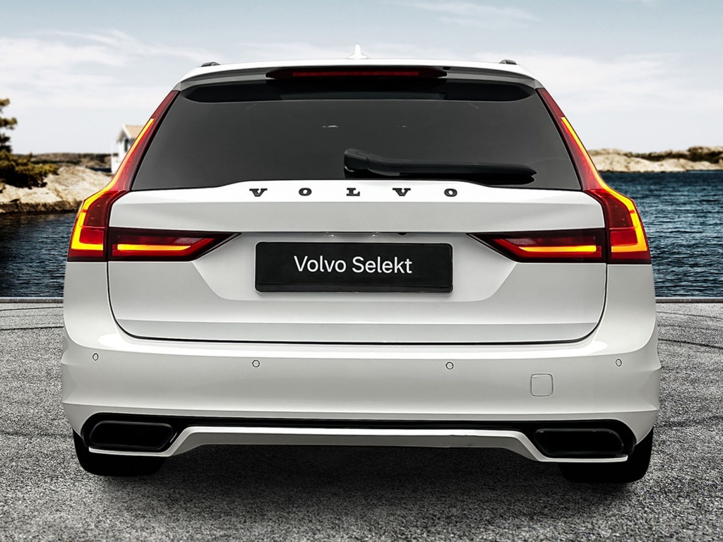 Volvo V90