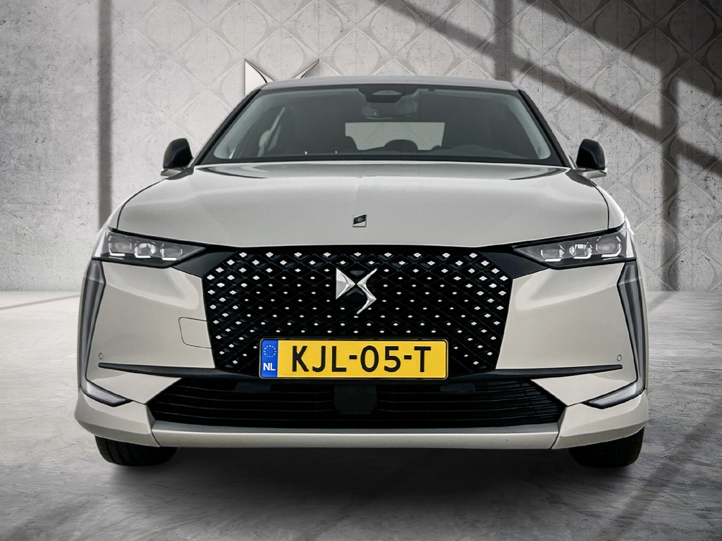 Ds Ds 4