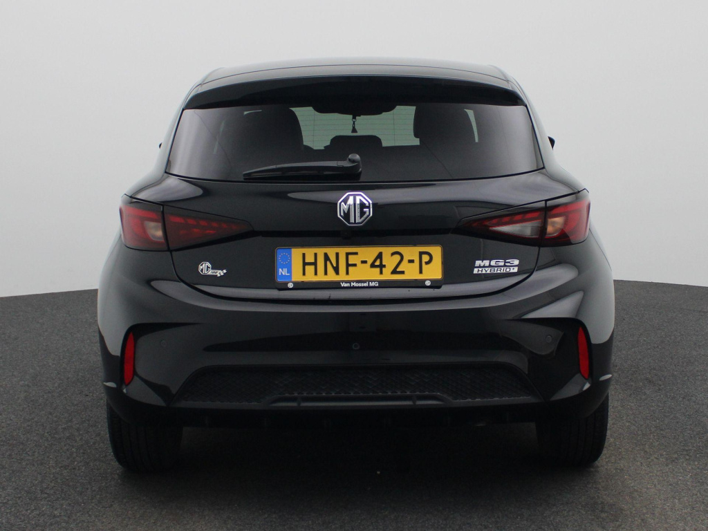 MG Mg3