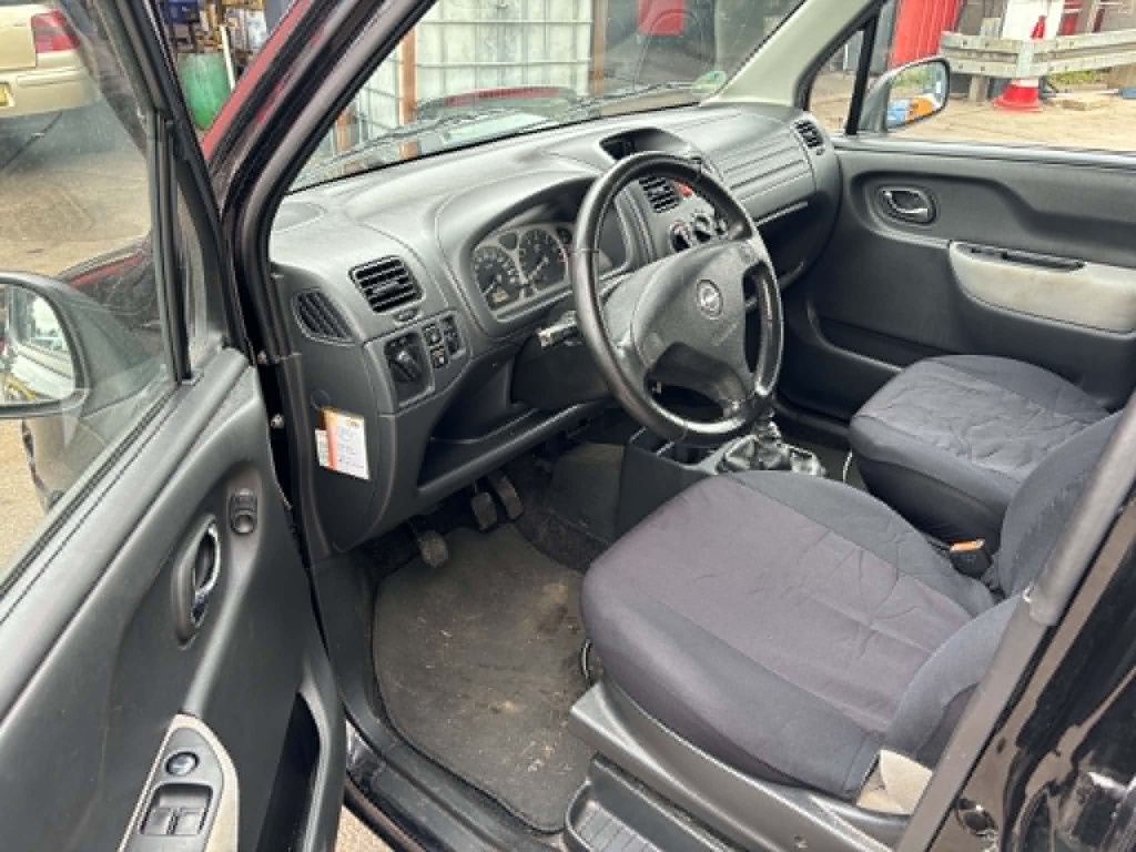 Opel Agila