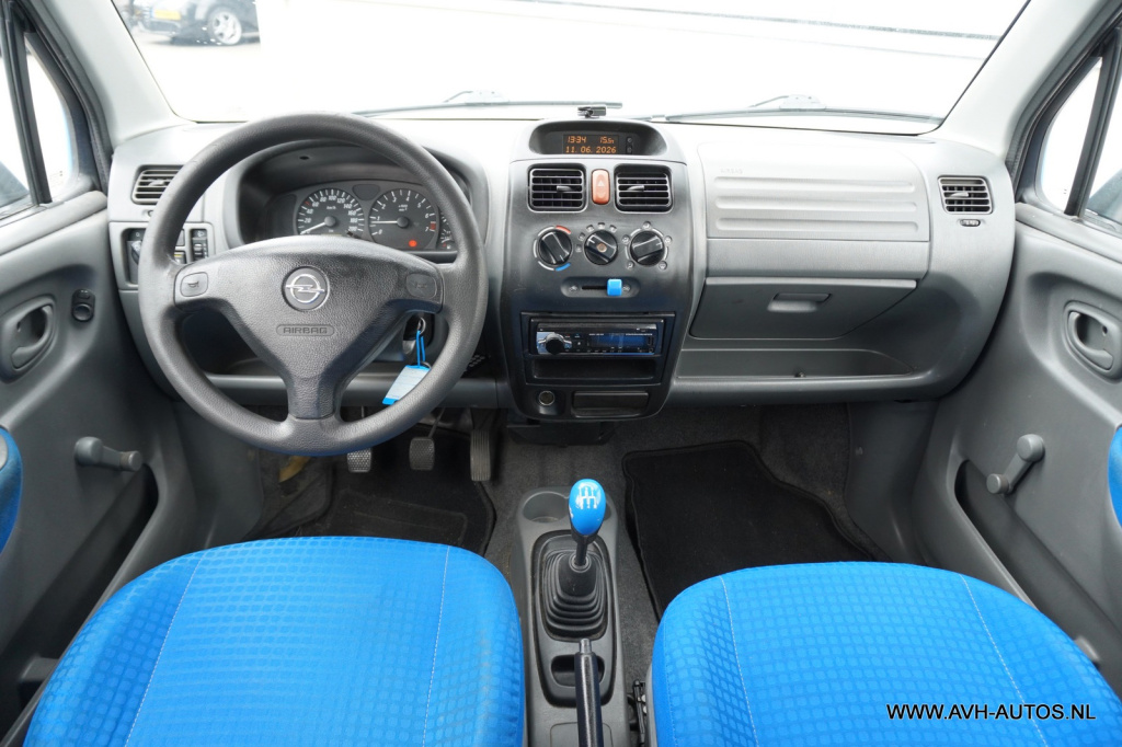 Opel Agila