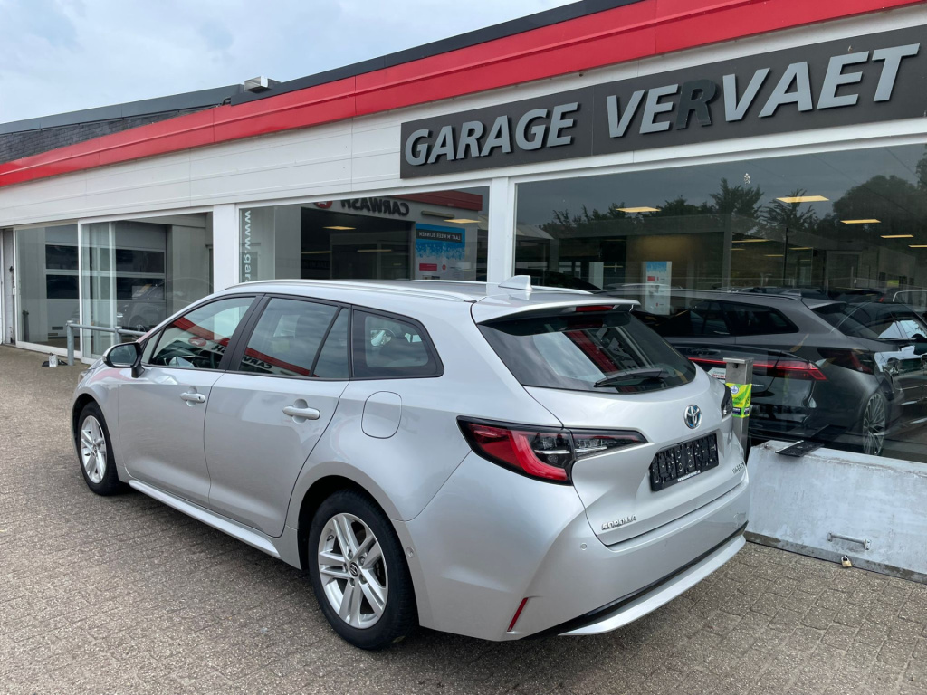 Toyota Corolla Touring Sports
