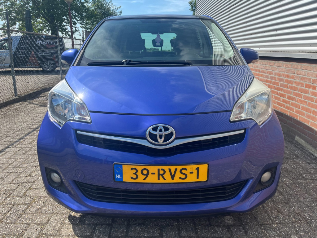 Toyota Verso-s